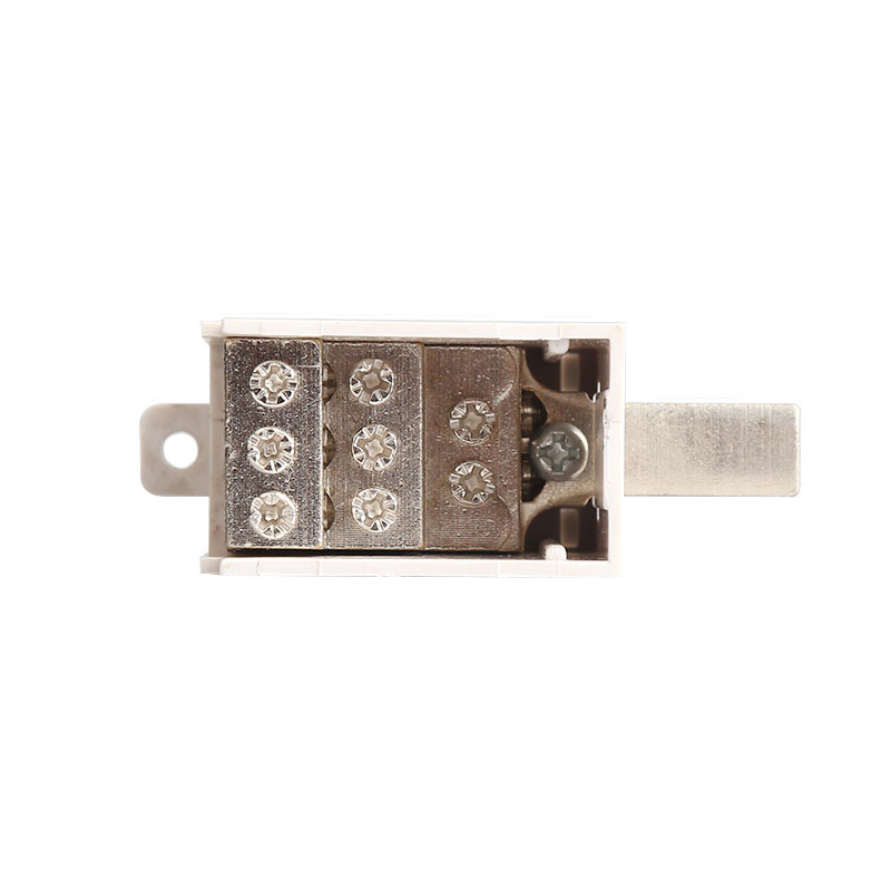 160439 空開158（100型）一進(jìn)八出