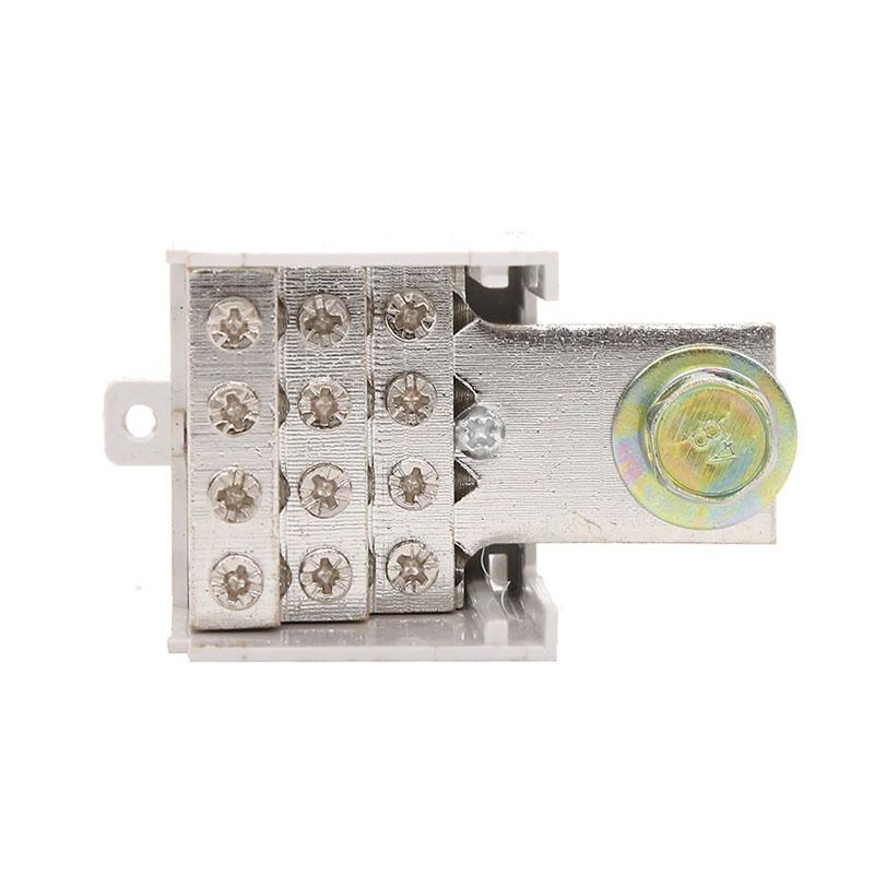 160541 空開NB25-70一進(jìn)十二出