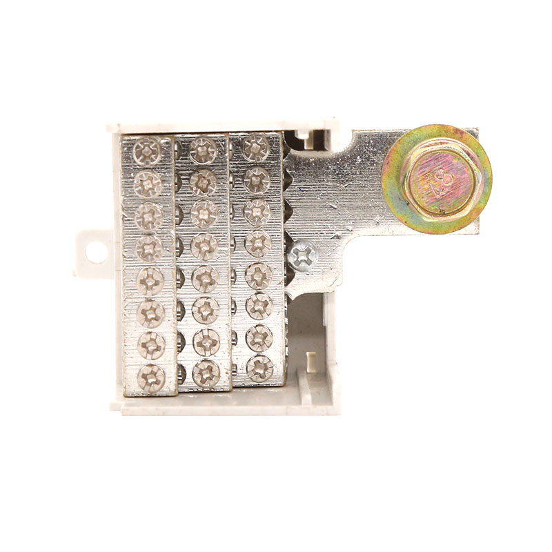 16050202 空開NB16-50右組合一進(jìn)二十四出